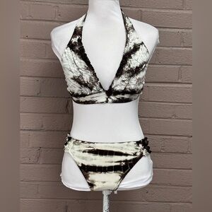 Lucky Brand  tie dye bikini  D cup  / Med bottoms